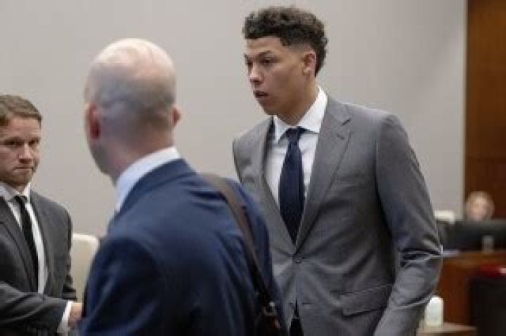 Prosecutors drop three felony charges against Jackson Mahomes