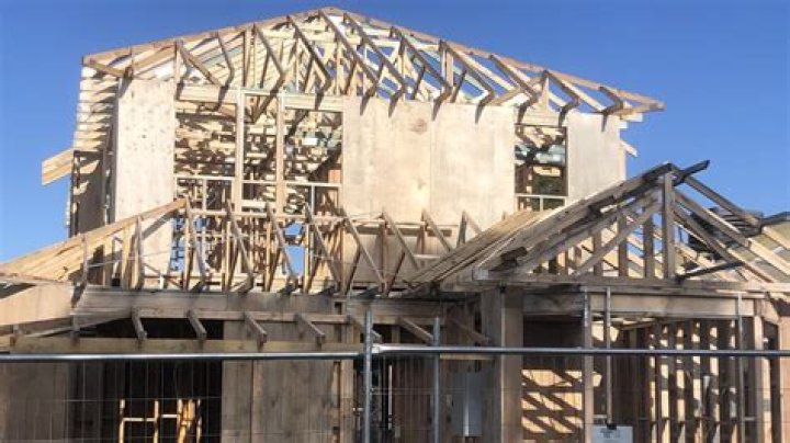 Two Victorian building companies Wulfrun Construction and Westernport Constructions collapse
